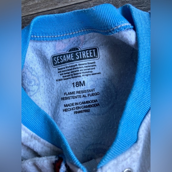 Sesame Street 18M Fleece Footie Pajama - Picture 5 of 7